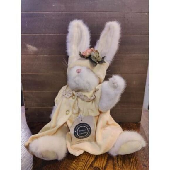 Boyd's Bear - Savannah Buttercup - The Archive Collection - Picture 2 of 2
